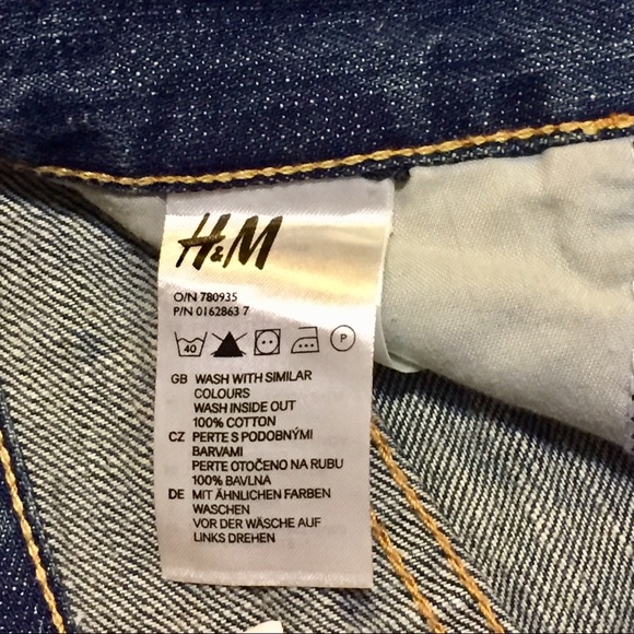 H&M Denim Shorts - Picture 2 of 8